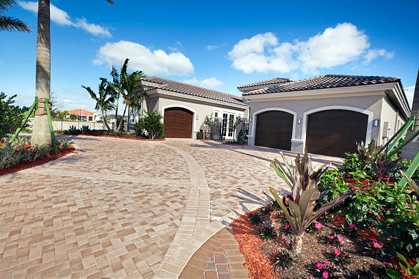 Best Residential Driveway Paver Services  in Mill City, OR
